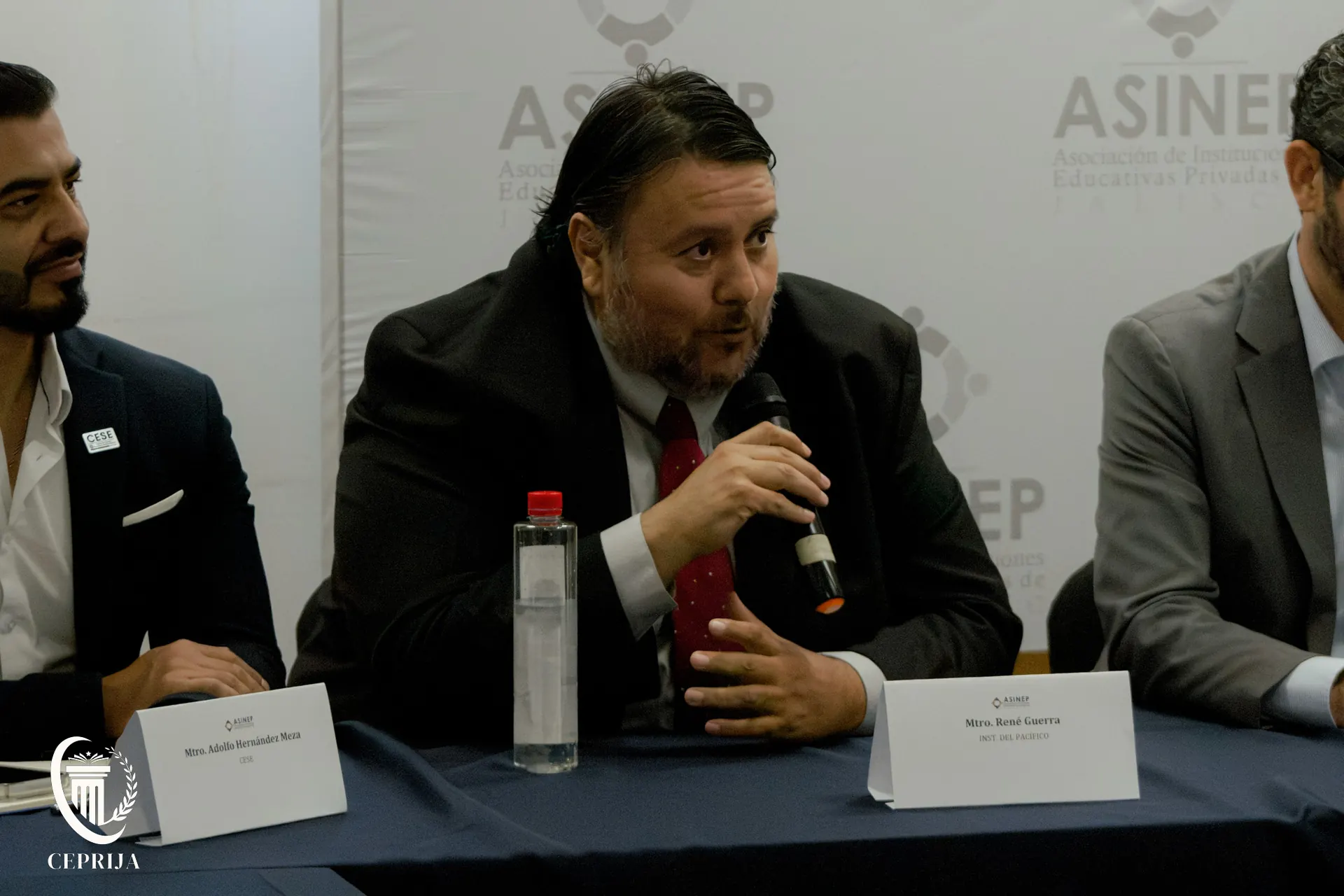 Intervención durante la rueda de prensa de ASINEP